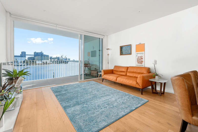 306/23 Honeysuckle Drive, Newcastle, NSW 2300