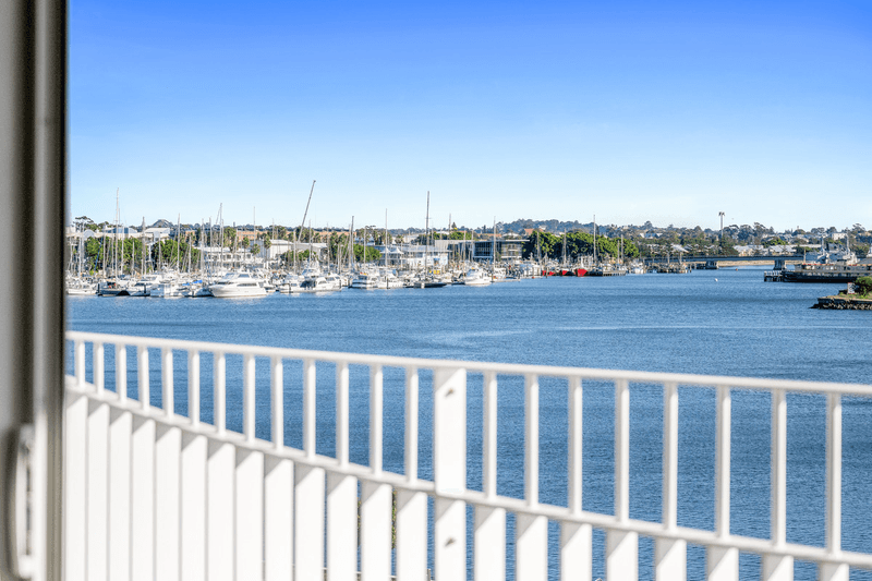 306/23 Honeysuckle Drive, Newcastle, NSW 2300