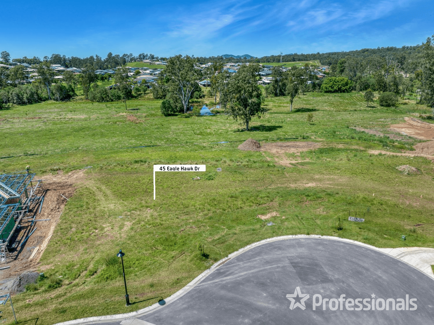 45 Eagle Hawk Drive, Southside, QLD 4570