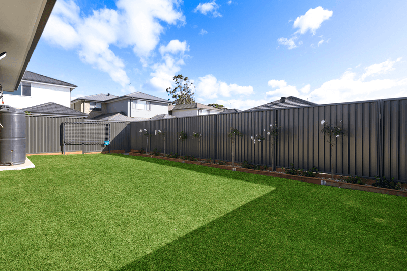 51 Jardine Drive, EDMONDSON PARK, NSW 2174