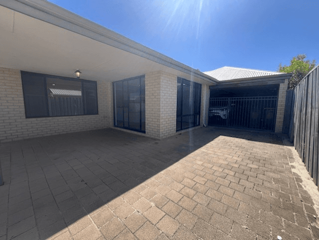 6 Thorold Ave, Ellenbrook, WA 6069