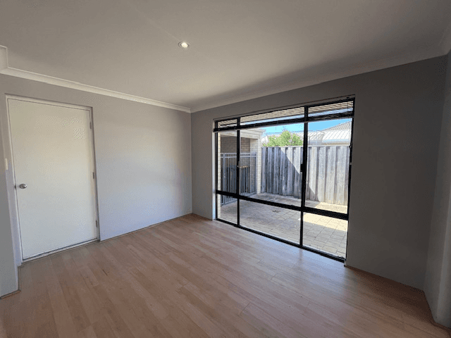 6 Thorold Ave, Ellenbrook, WA 6069