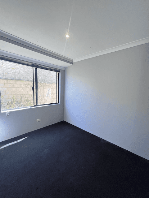 6 Thorold Ave, Ellenbrook, WA 6069