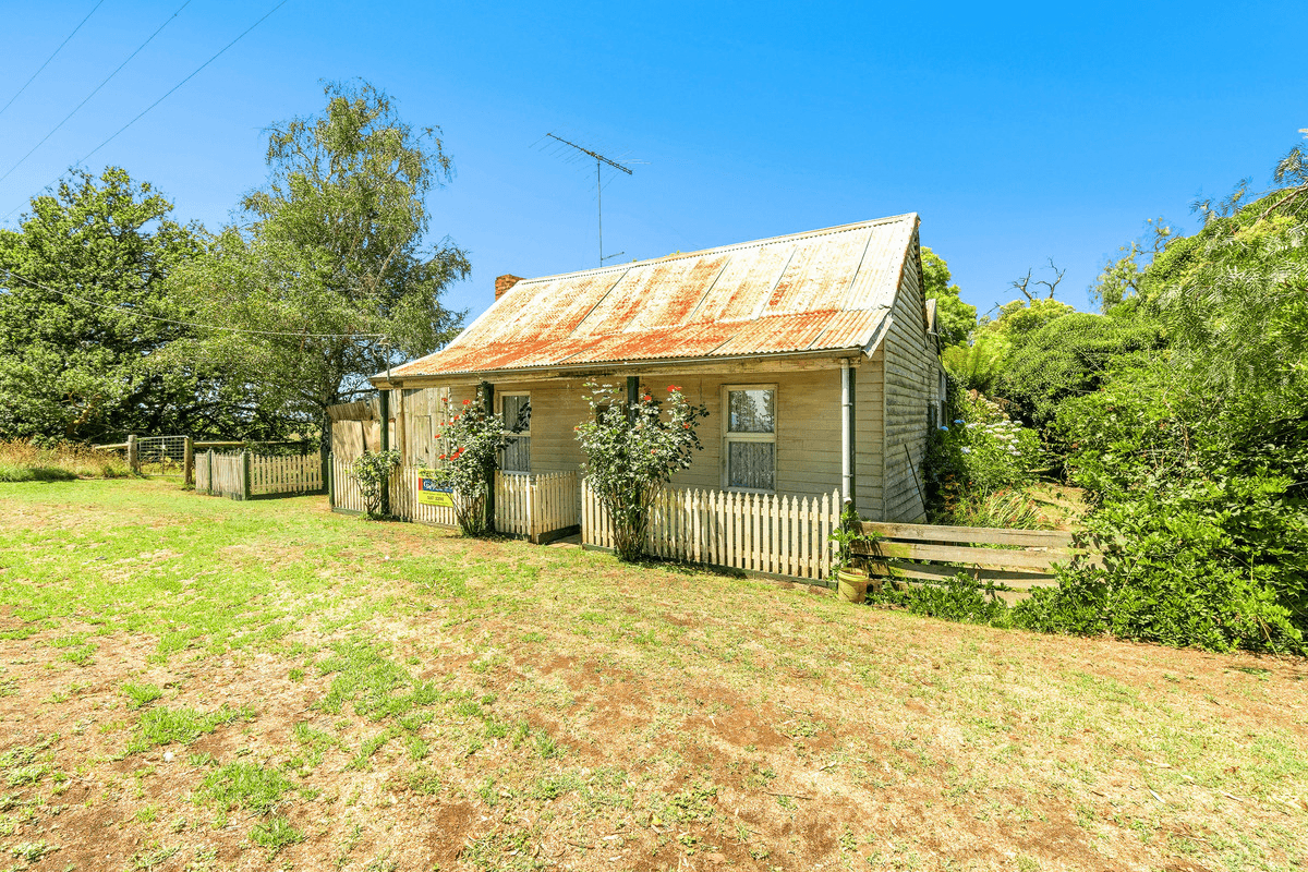 100 Main Street, Newry, VIC 3859