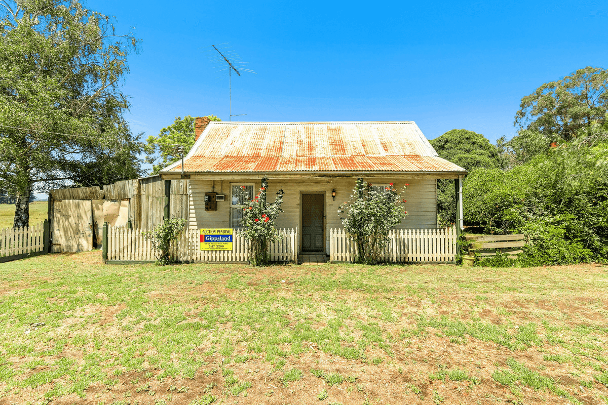 100 Main Street, Newry, VIC 3859