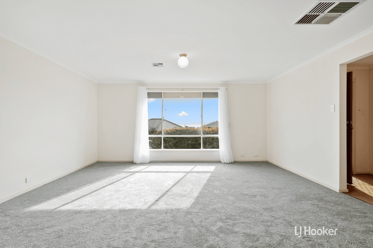 15 Norfolk Street, CRAIGMORE, SA 5114