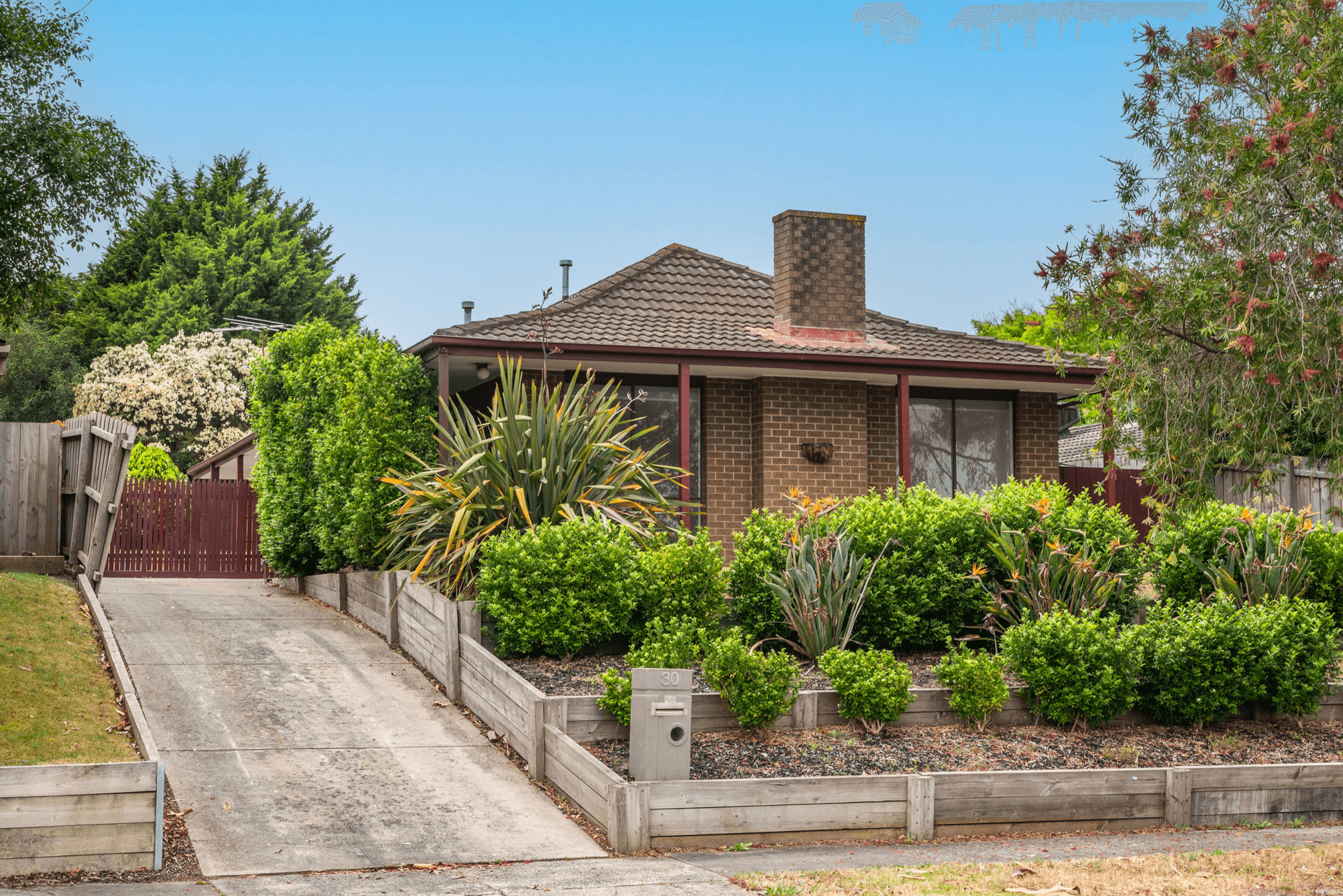 30 Leonard Drive, LANGWARRIN, VIC 3910