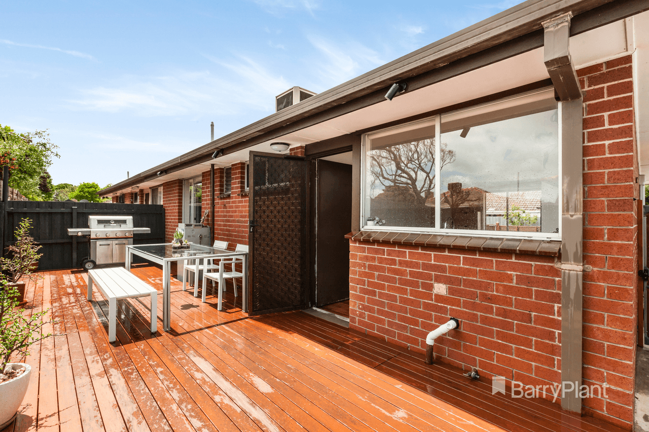 2/9 Crown Avenue, Mordialloc, VIC 3195