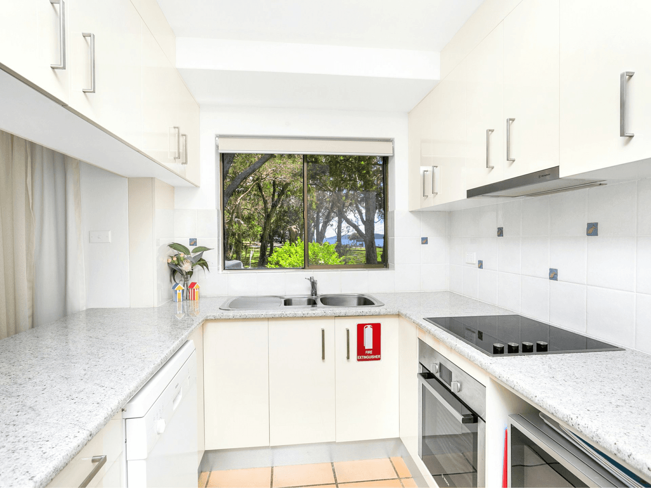 2/17 Mistral Close, NELSON BAY, NSW 2315