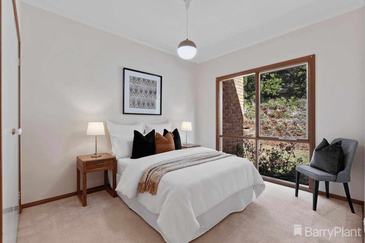 65 Evans Road, COCKATOO, VIC 3781