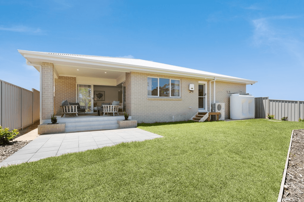 10 Birkdale Circuit, SUSSEX INLET, NSW 2540