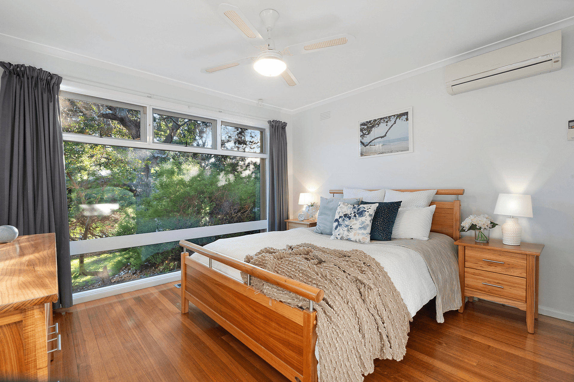 16 Sampson Drive, Mount Waverley, VIC 3149