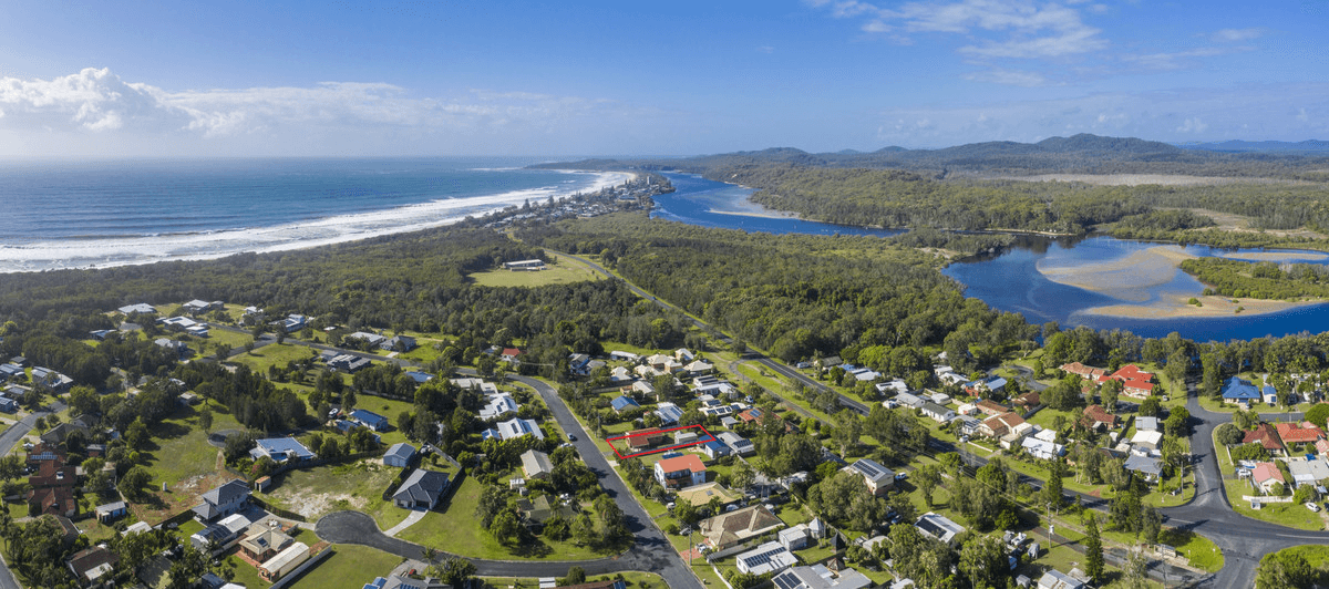 18 Kendall Avenue, Wooli, NSW 2462