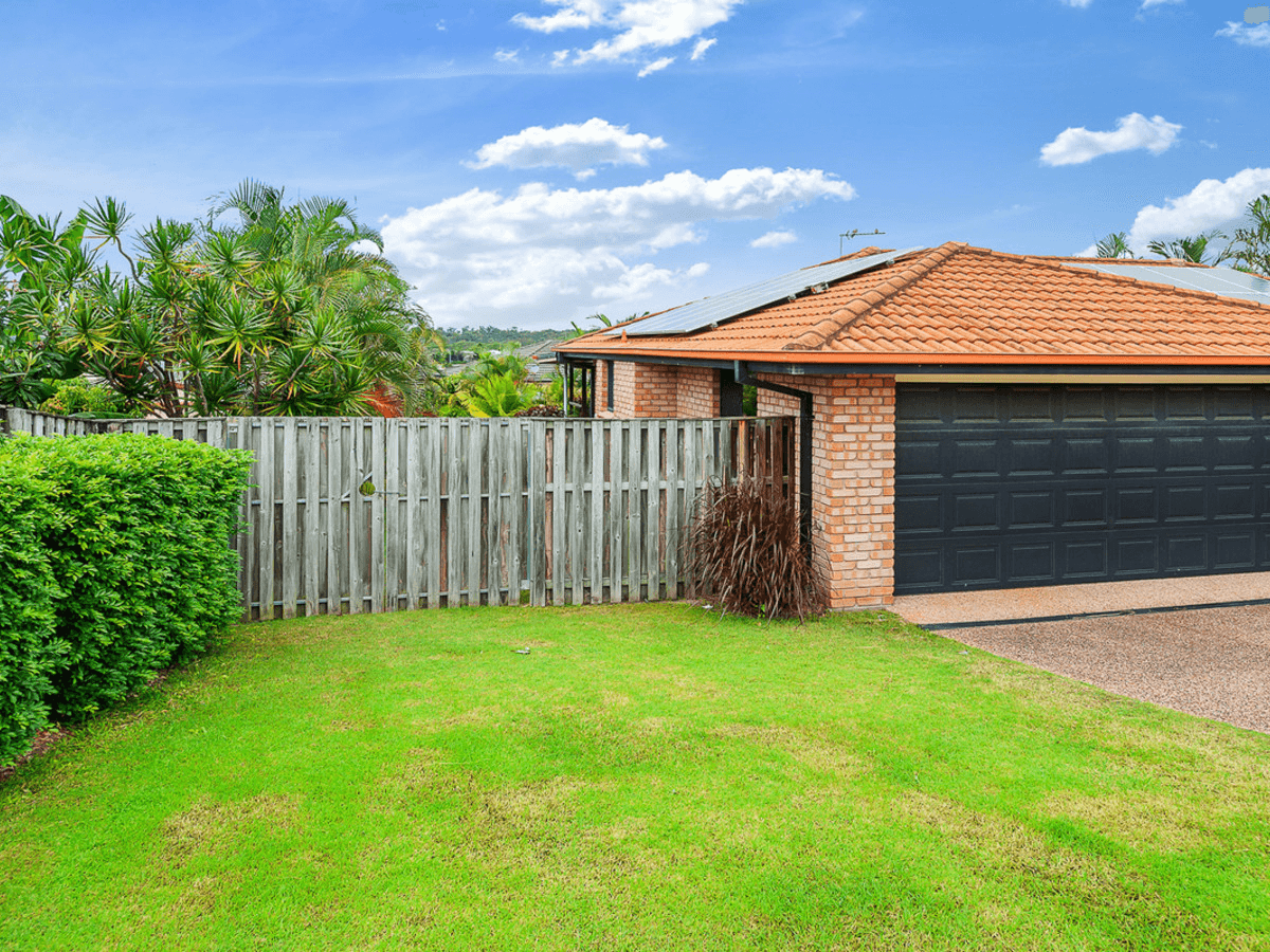 20 Penrhyn Street, Pacific Pines, QLD 4211