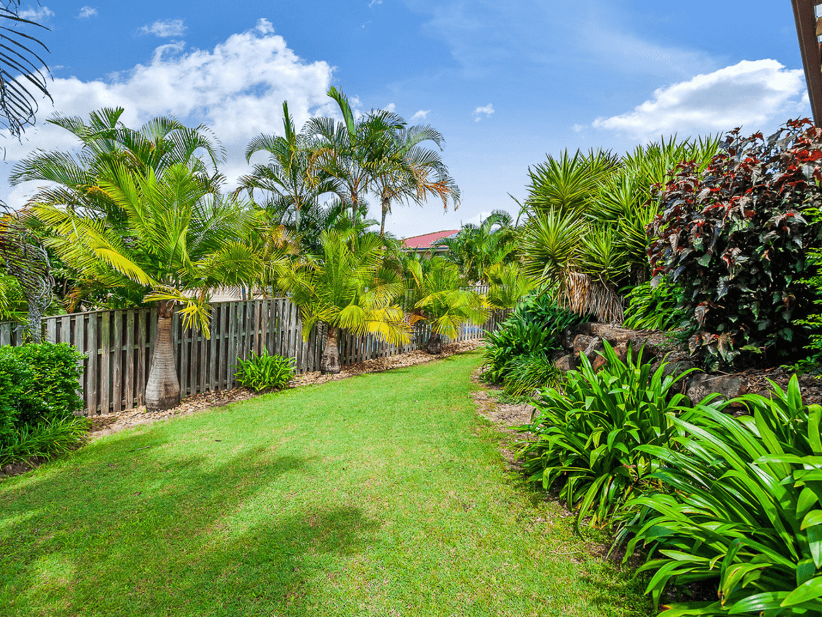 20 Penrhyn Street, Pacific Pines, QLD 4211