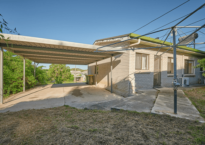 5 Elizabeth Street, SOUTH GLADSTONE, QLD 4680