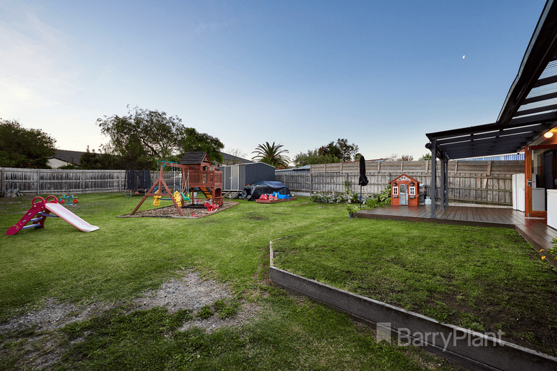 4 Hillside Avenue, Dandenong North, VIC 3175