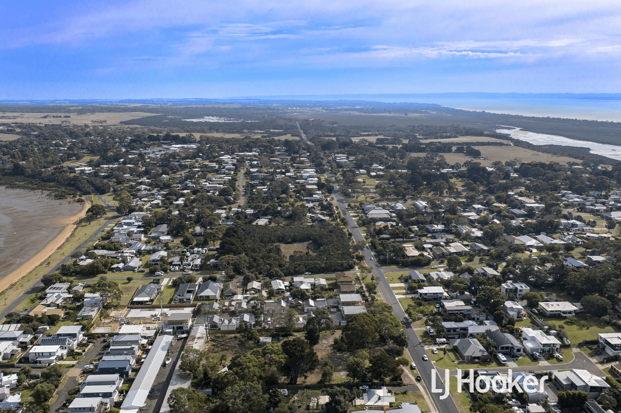 3 Lock Road, RHYLL, VIC 3923