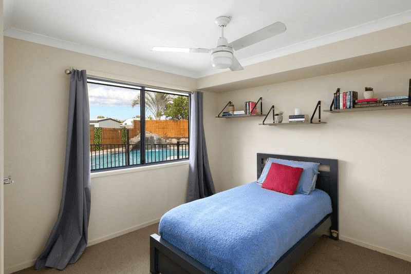 8 Creekside Esp, Cooloola Cove, QLD 4580