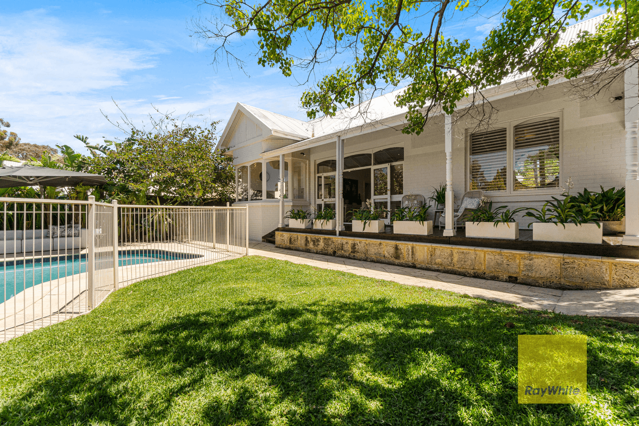 14 Bernard Street, CLAREMONT, WA 6010