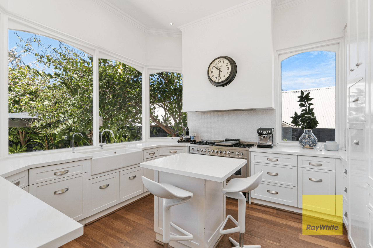 14 Bernard Street, CLAREMONT, WA 6010