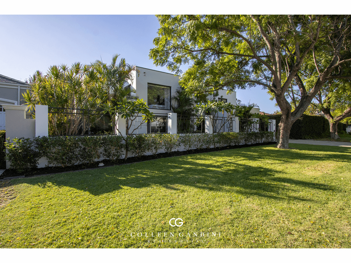 16A Macrae Road, Applecross, WA 6153