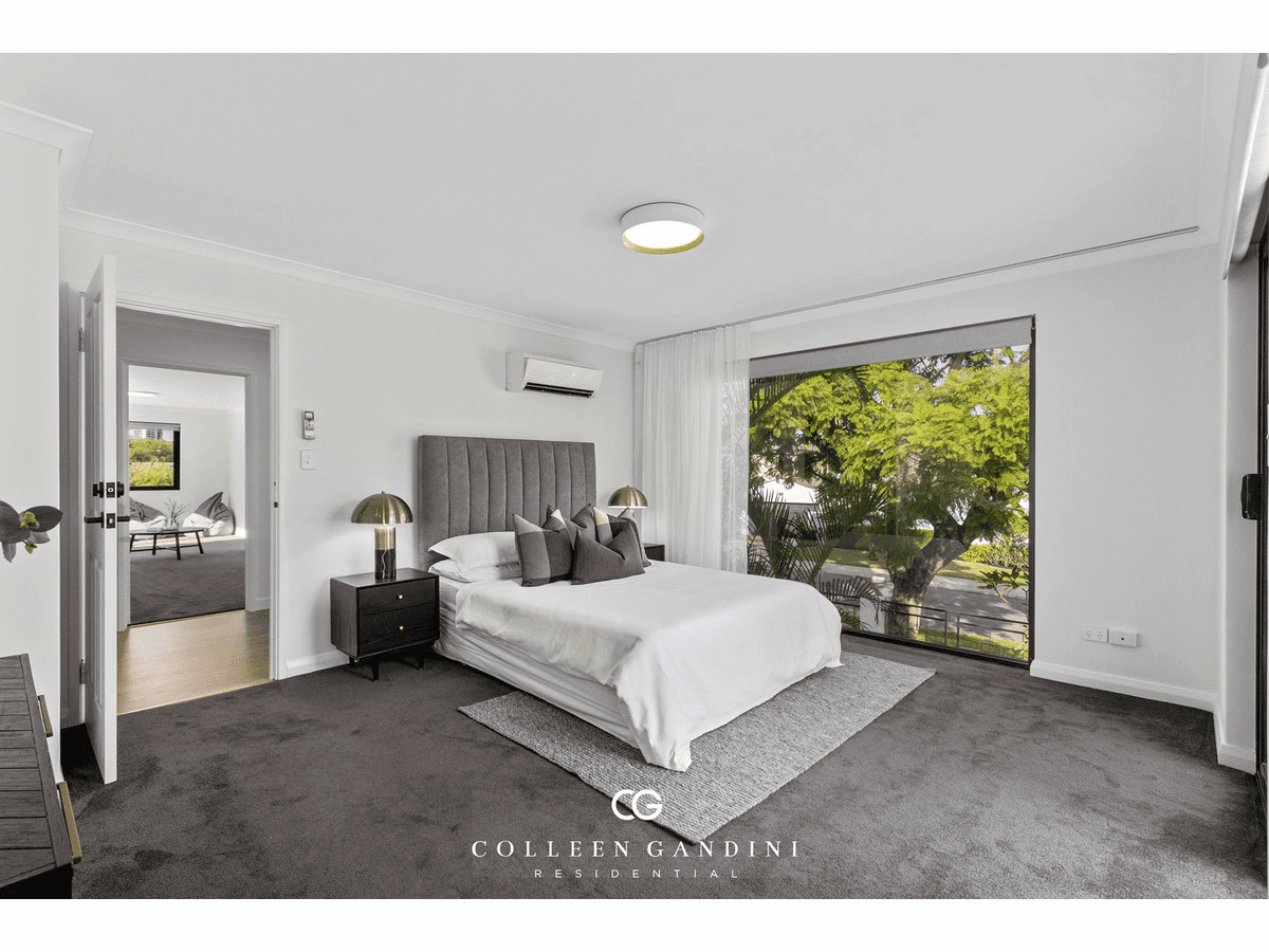 16A Macrae Road, Applecross, WA 6153