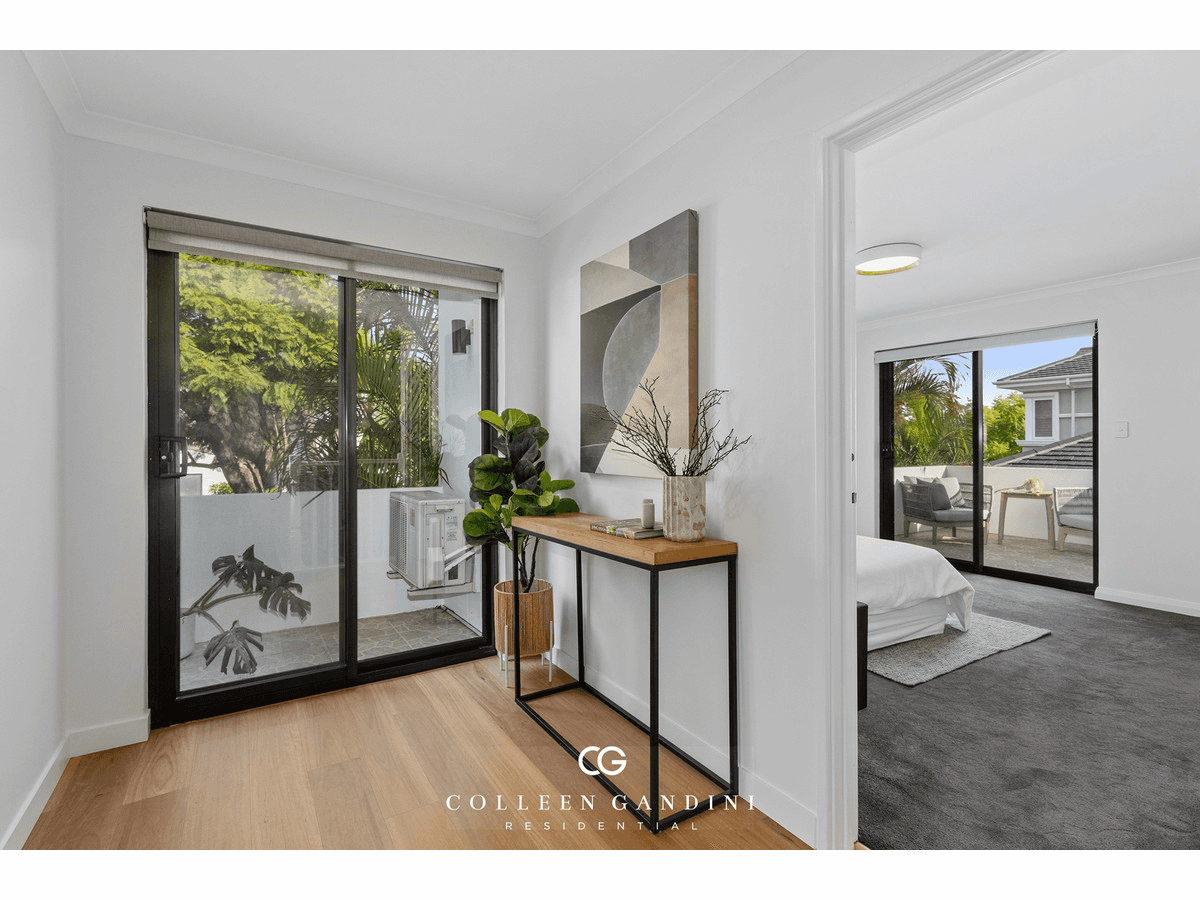 16A Macrae Road, Applecross, WA 6153