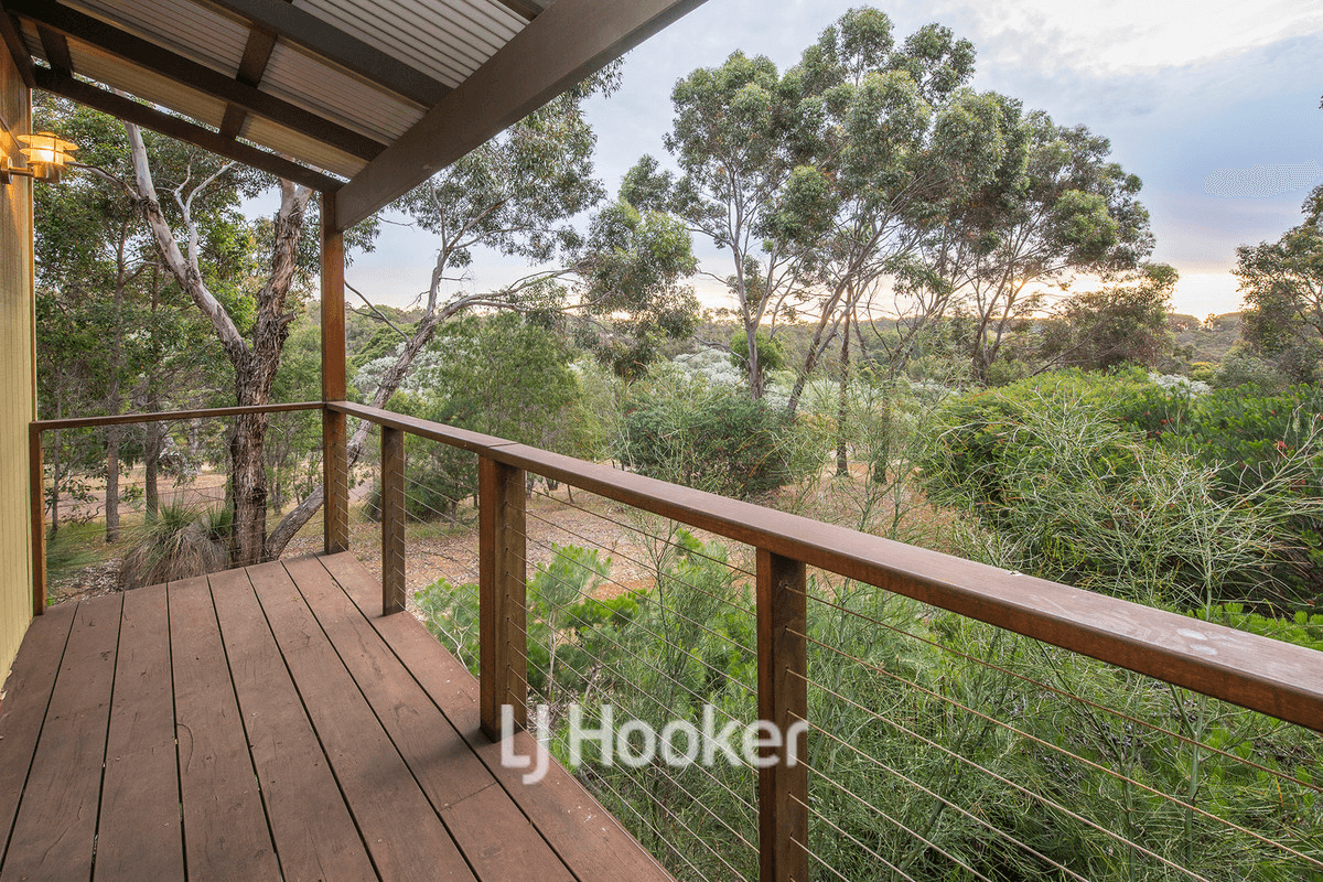 18 The Dell Retreat, YALLINGUP, WA 6282