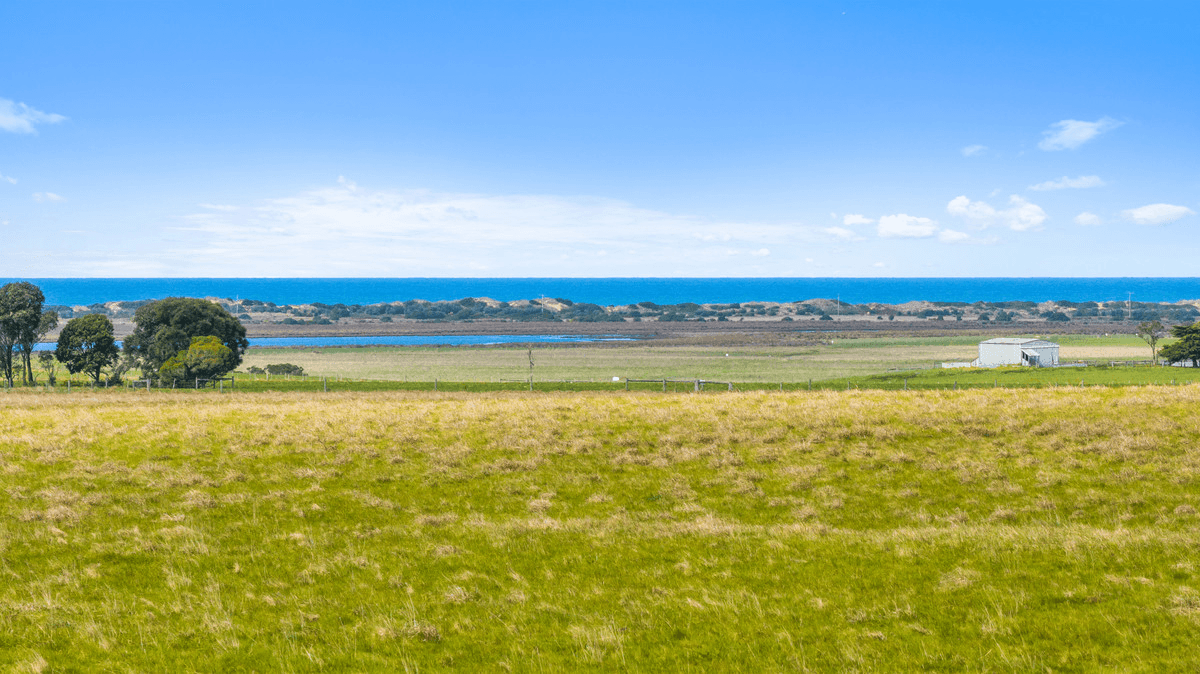 144 McNeilly Road, Seaspray, VIC 3851