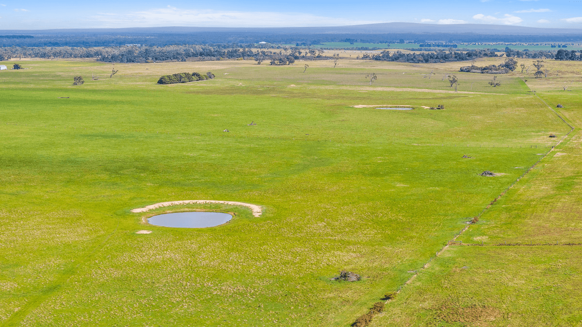 144 McNeilly Road, Seaspray, VIC 3851