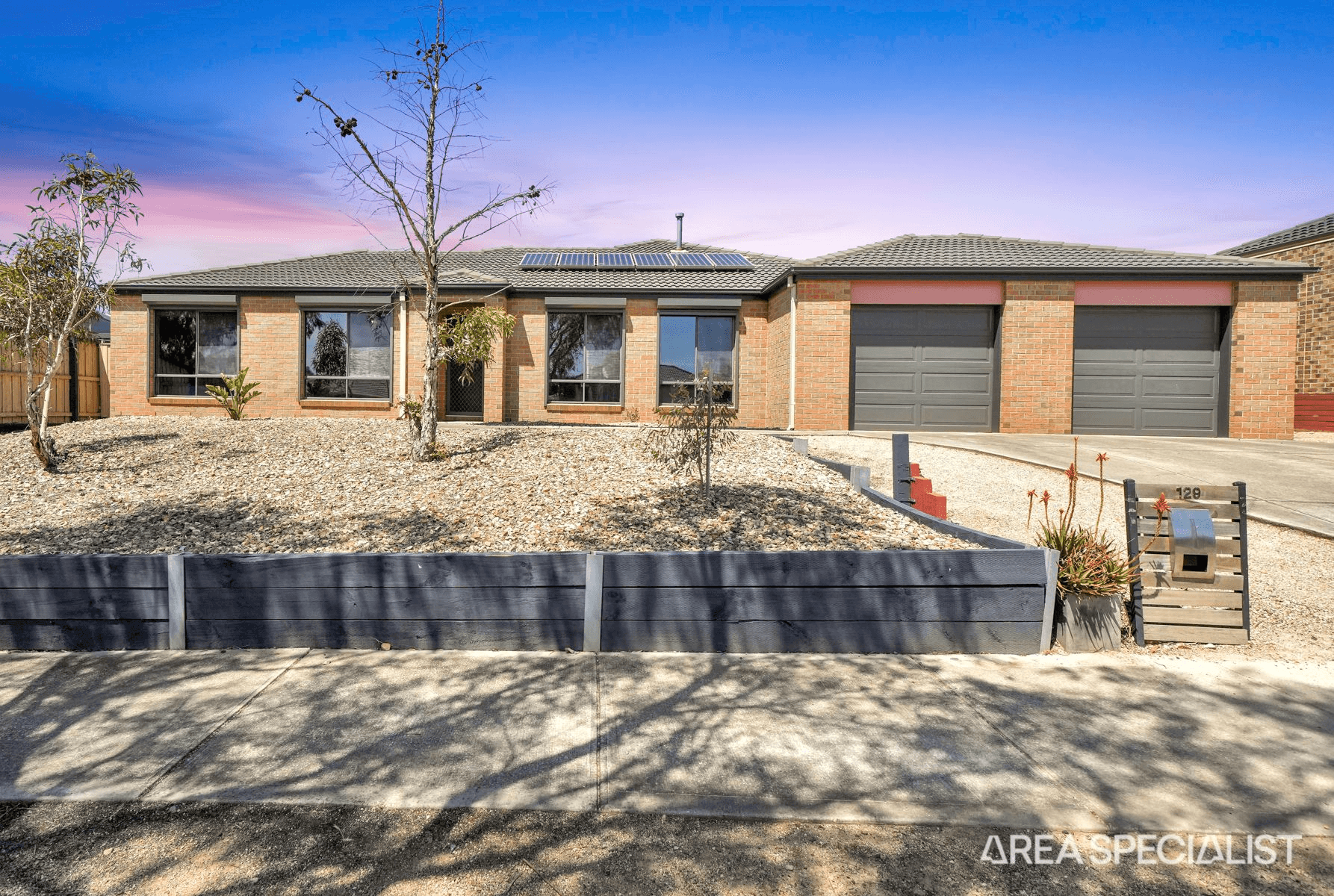 129 Dalray Crescent, Kurunjang, VIC 3337