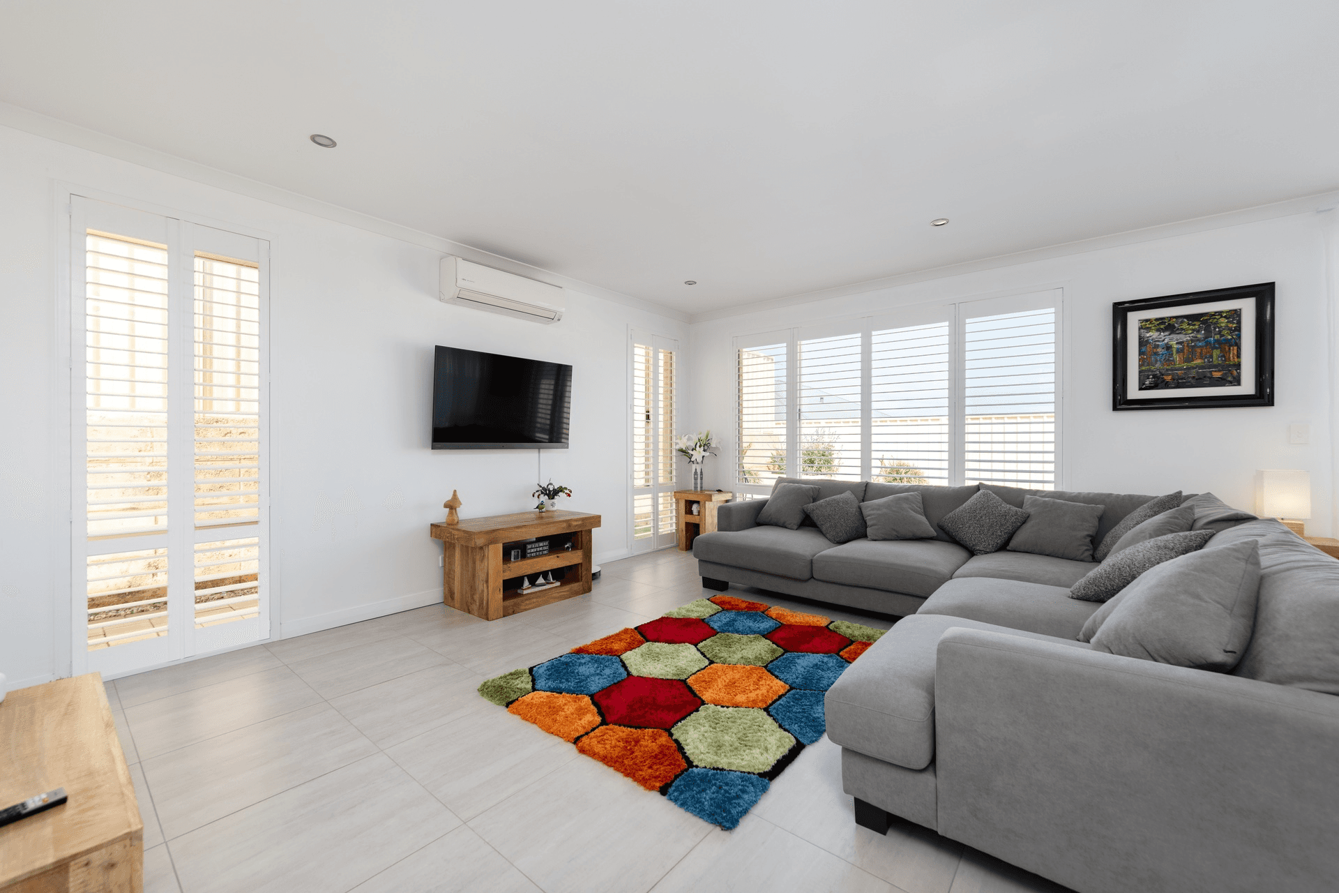 8 Lisle Road, Madora Bay, WA 6210
