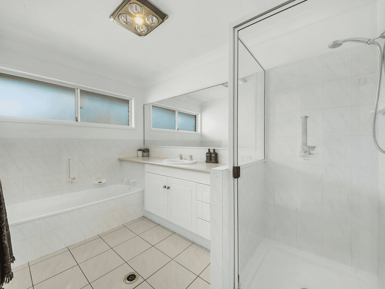 41 Geoffrey Thomas Drive, TANNUM SANDS, QLD 4680