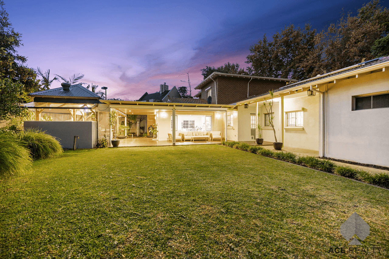 74 Tweeddale Road, APPLECROSS, WA 6153