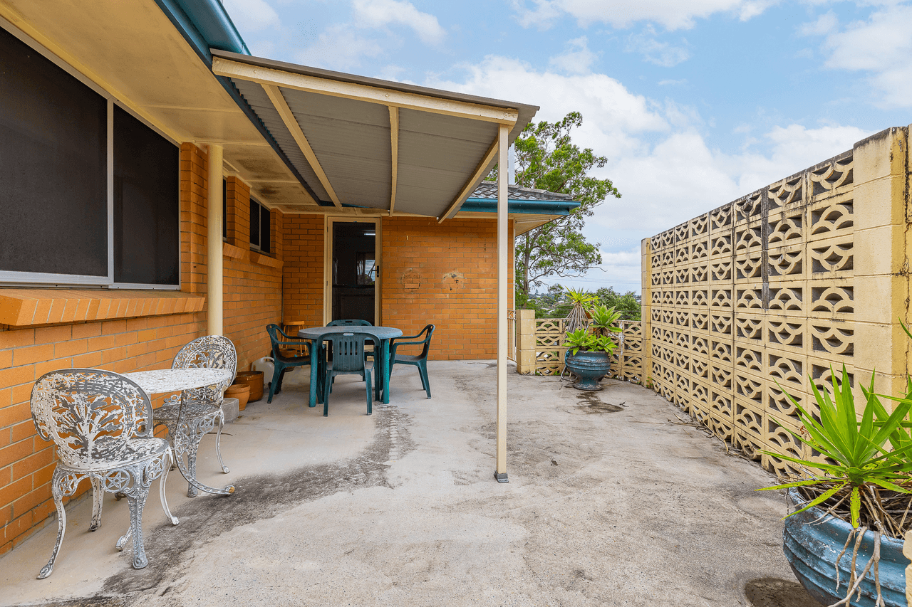 77 Dagmar Street, HOLLAND PARK WEST, QLD 4121