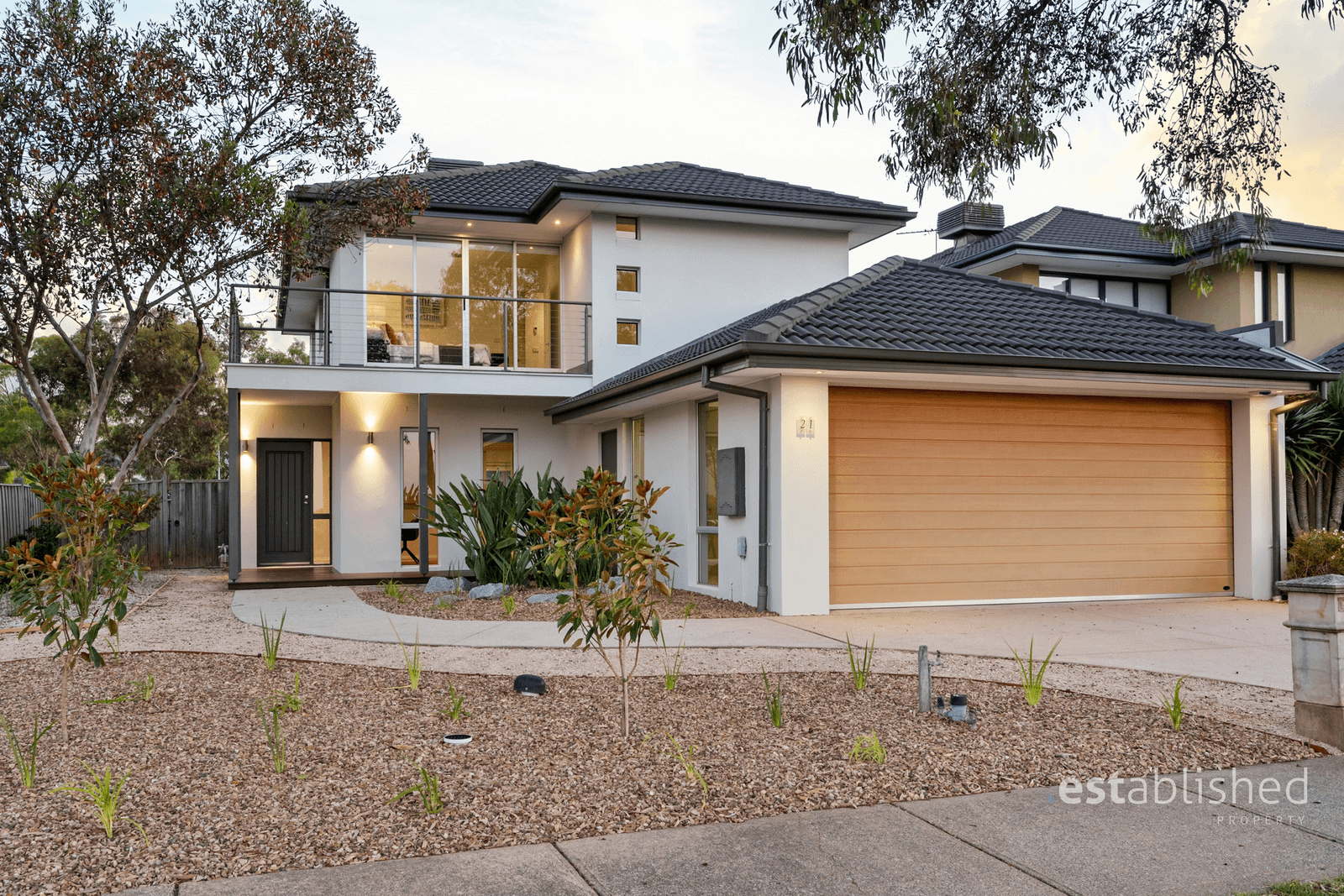 21 The Breezewater, SANCTUARY LAKES, VIC 3030