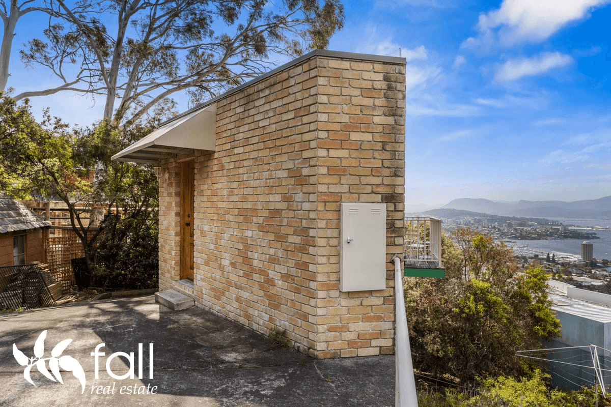 1a Glover Drive, SANDY BAY, TAS 7005