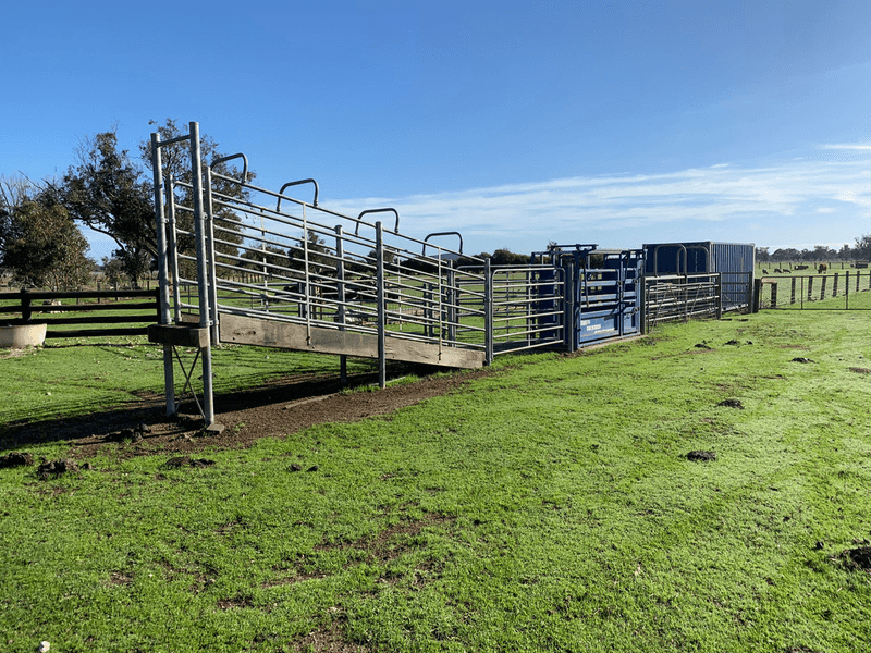 66 JACKSON Road, COOKERNUP, WA 6219