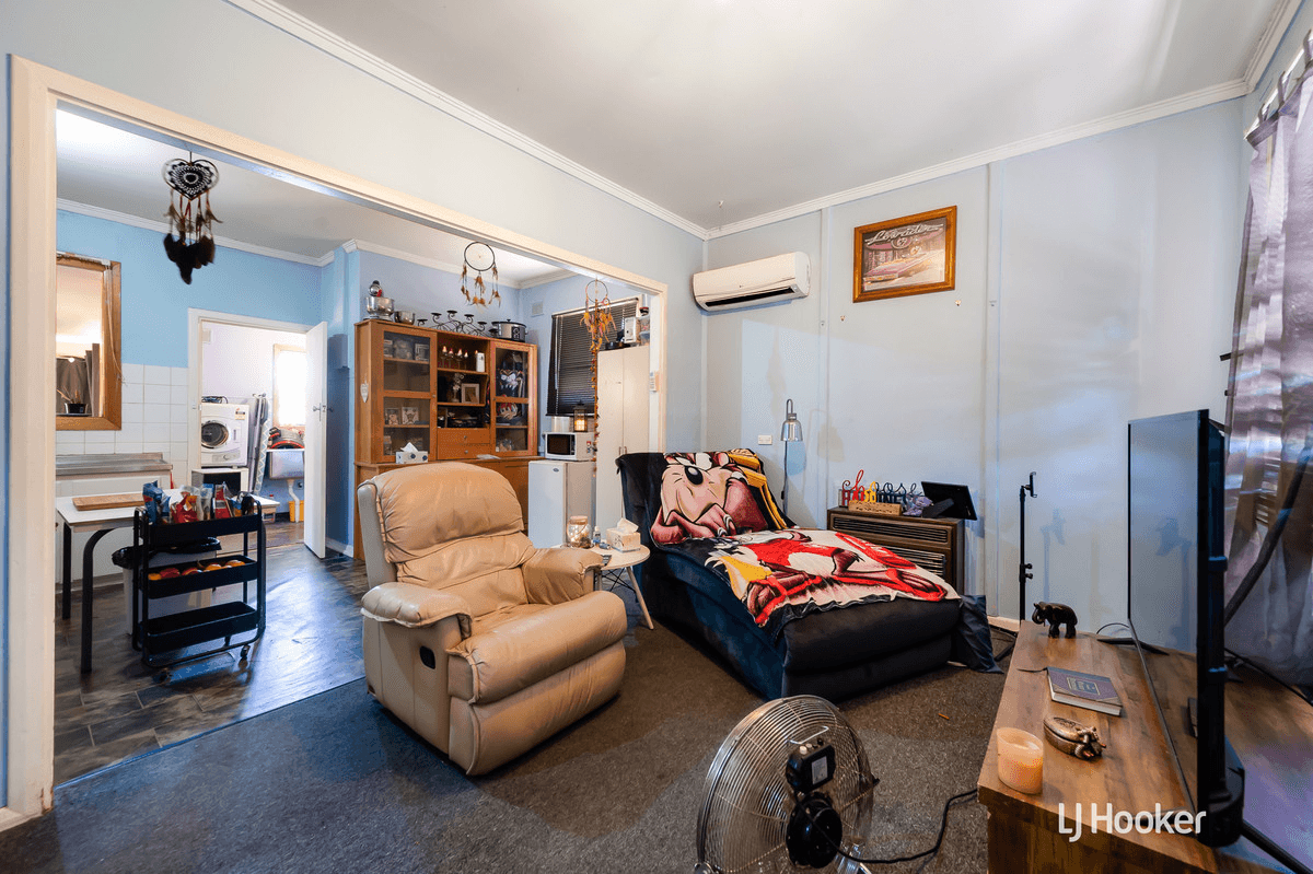 14 Midlow Road, ELIZABETH DOWNS, SA 5113