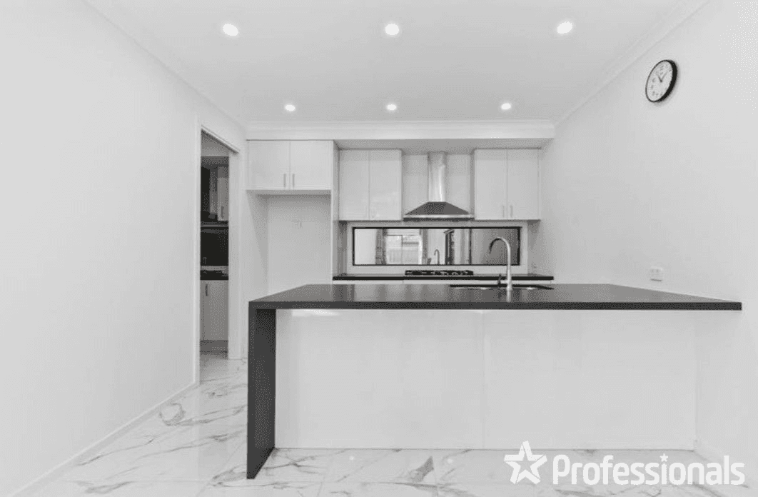 36 Lispenard Circuit, POINT COOK, VIC 3030