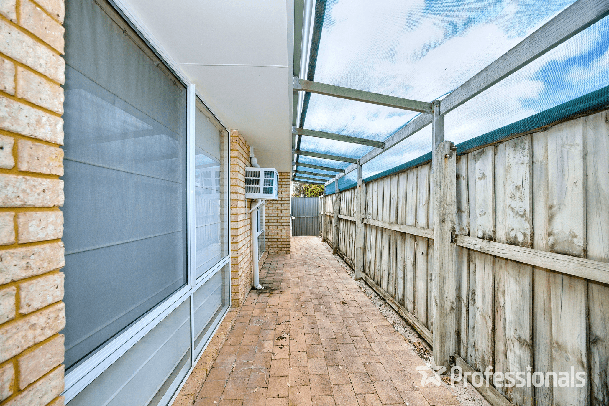 4 Snow Wood Avenue, ELLENBROOK, WA 6069