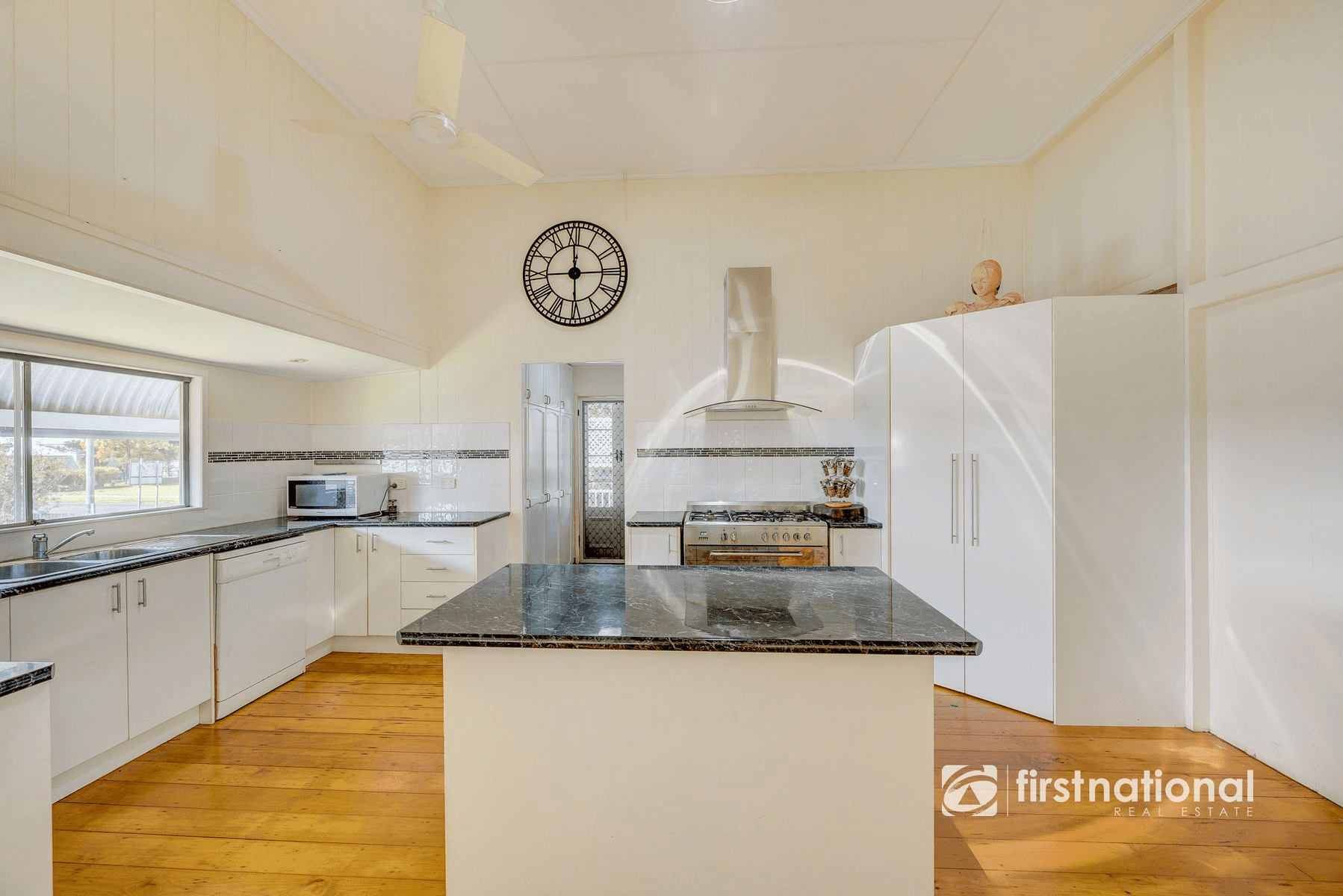 15 Woodstock Street, Maryborough, QLD 4650