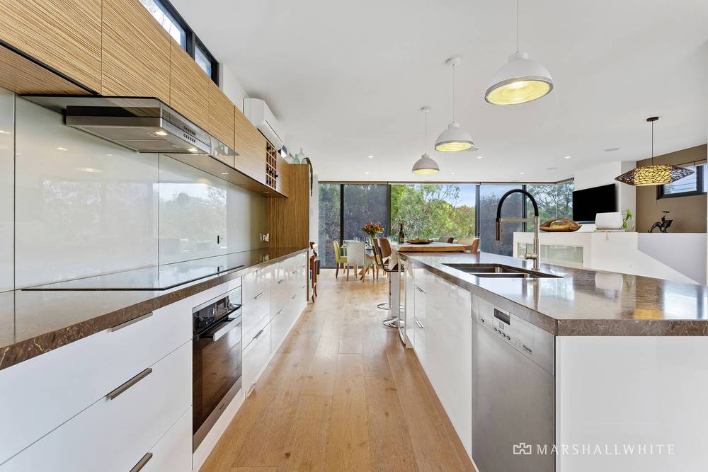 18 Marchington Avenue, Mornington, VIC 3931