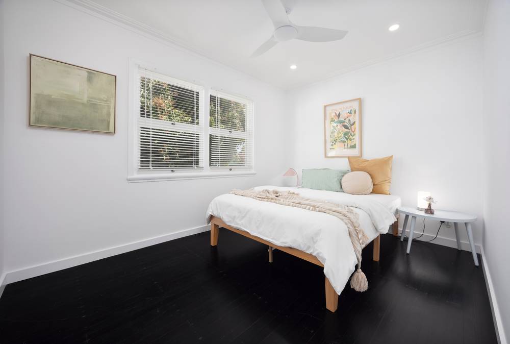 12 Second Avenue, LABRADOR, QLD 4215