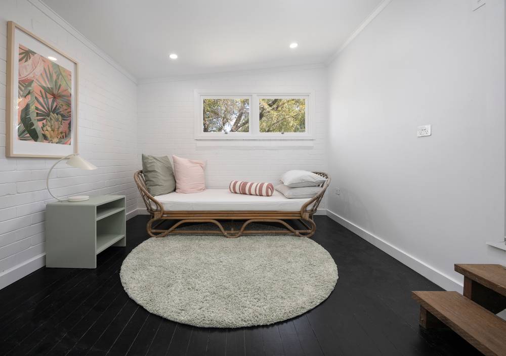 12 Second Avenue, LABRADOR, QLD 4215