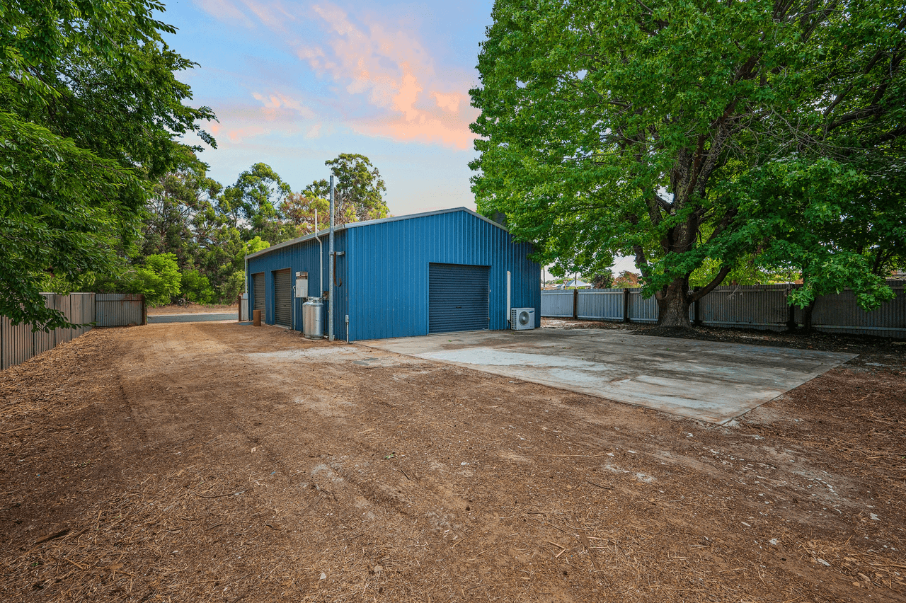 15 Bunbury Street, Collie, WA 6225