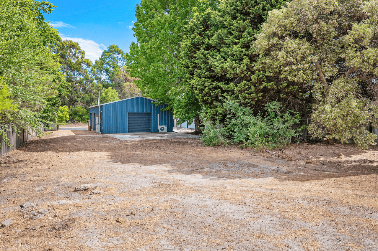 15 Bunbury Street, Collie, WA 6225