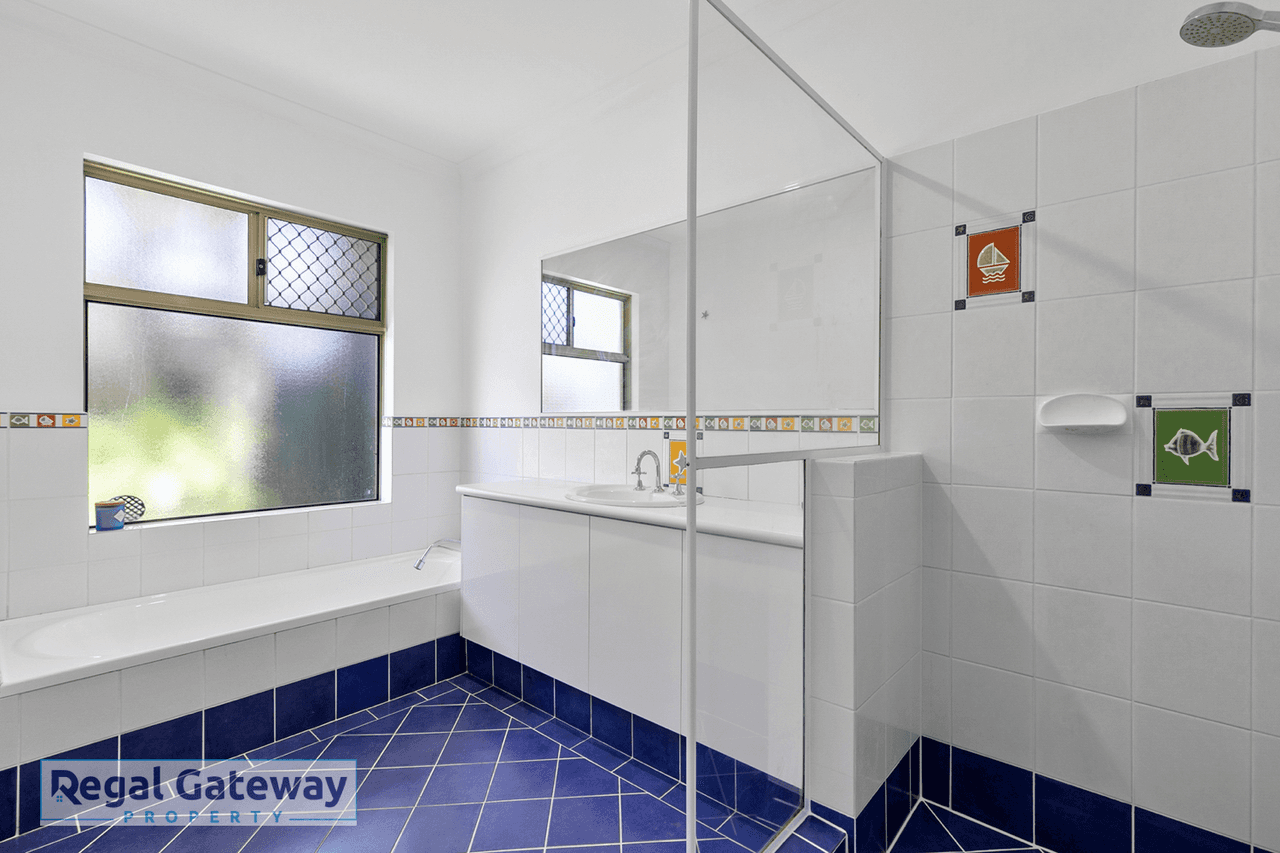 25 Strand Close, ATWELL, WA 6164