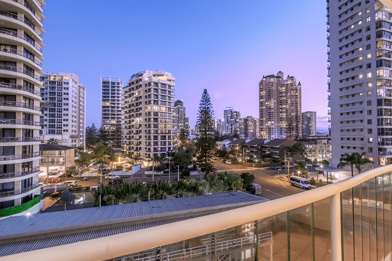 5/106 Old Burleigh Road, Broadbeach, QLD 4218